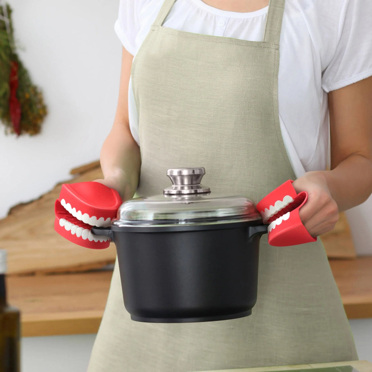 Chomp Pot Holders
