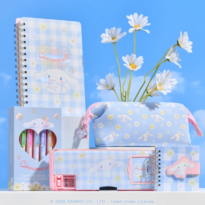 Cinnamoroll Sweet Daisies Pencil Case