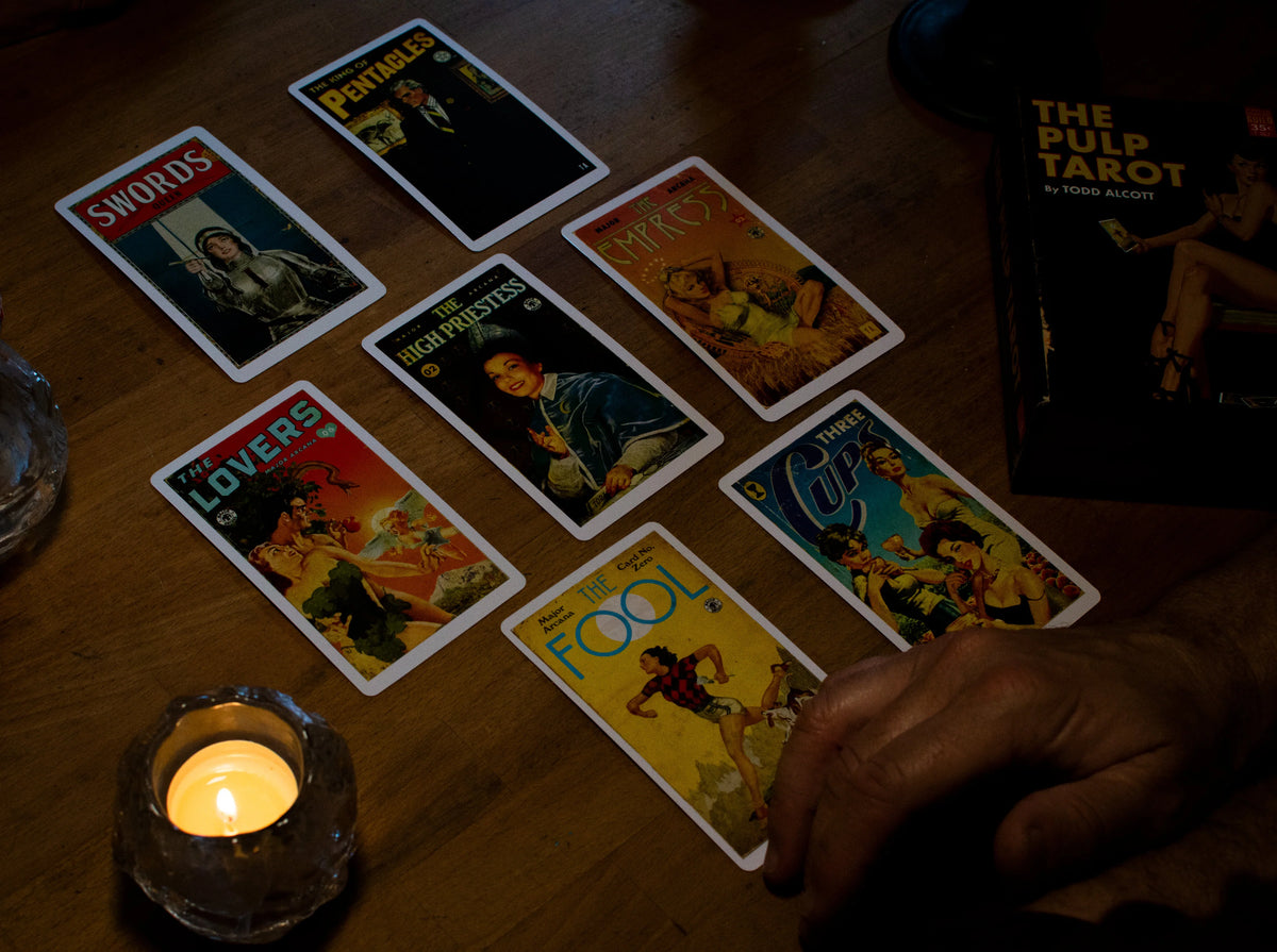 Pulp Tarot Deck